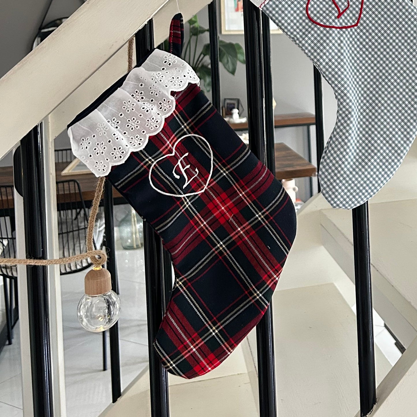 Chaussettes de Noël - Modèle Tartan - personnalisable