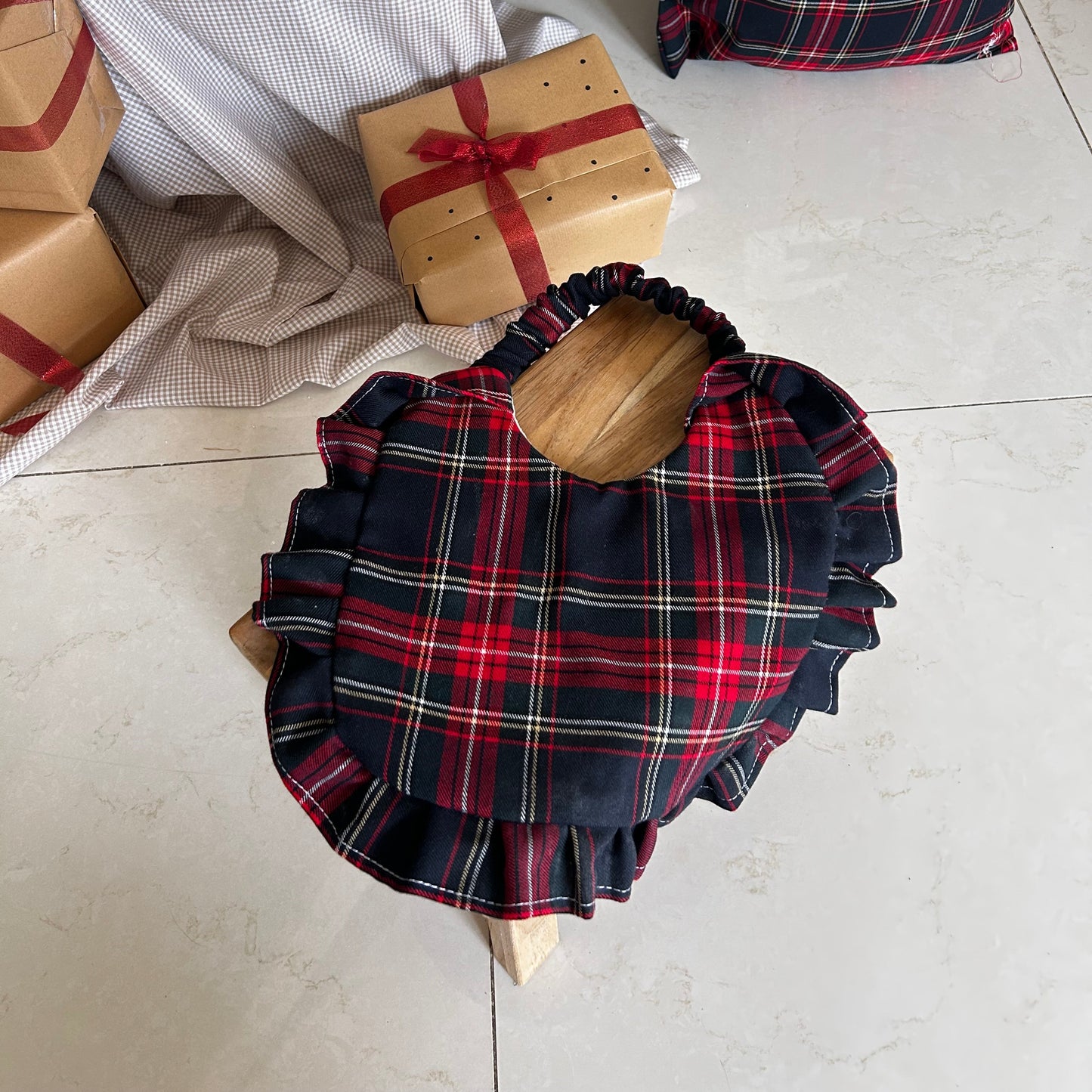 Bavoir de Noël - Tartan