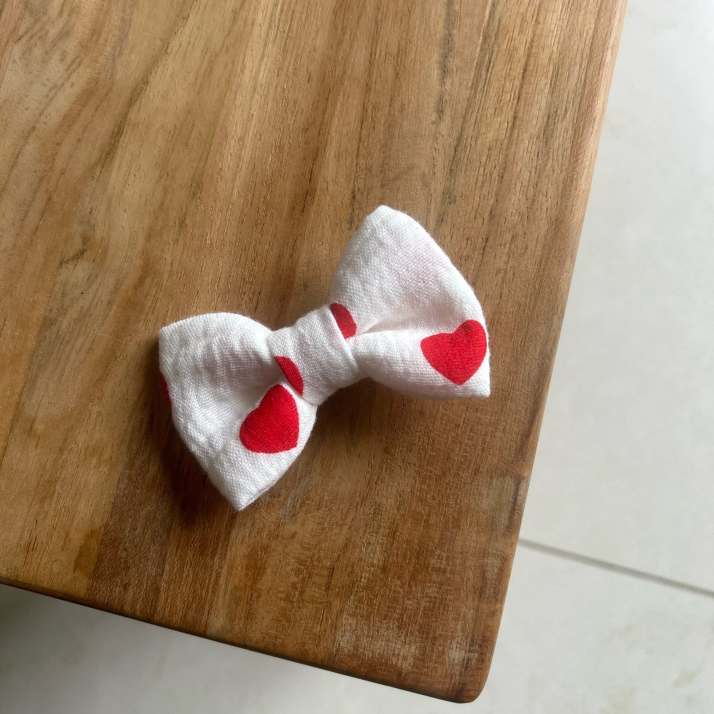 Barrette noeud - coeur rouge