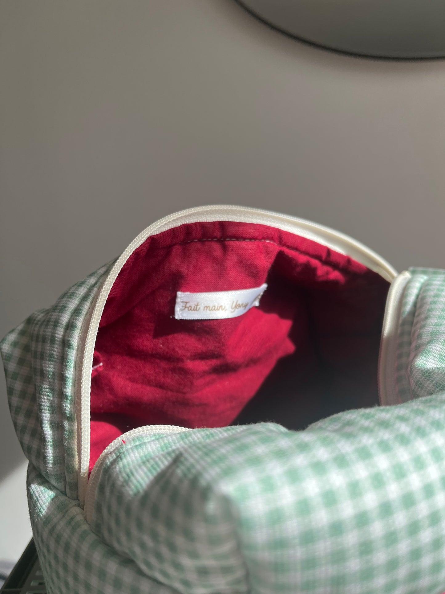 Trousses de toilette en vichy vert coton personnalisable - Taille médium