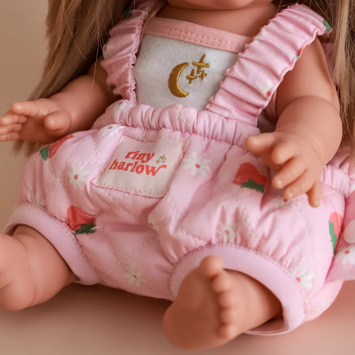 Pré commande Novembre - Porte bébé fraise rose Tiny Harlow