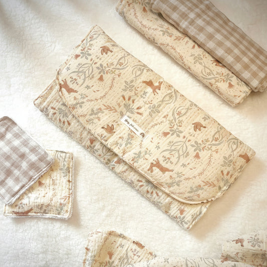 Tapis à langer nomade bébé - motif lapin