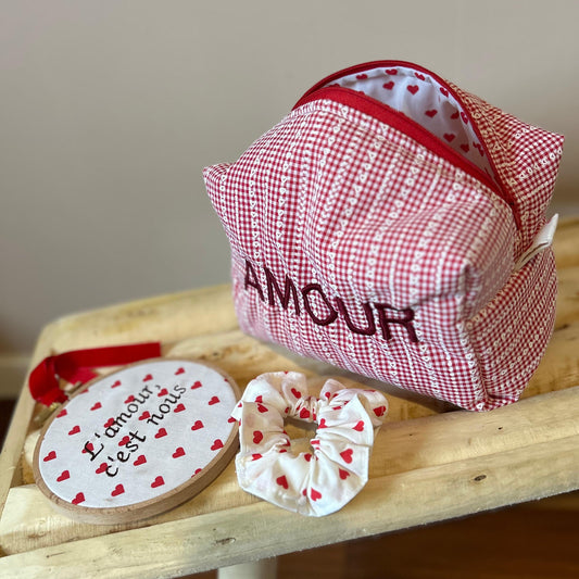 Trousse de toilette amour - EDITION LIMITEE personnalisable