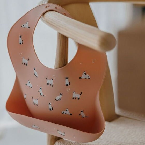 Bavoir en silicone avec poche - Motifs chats
