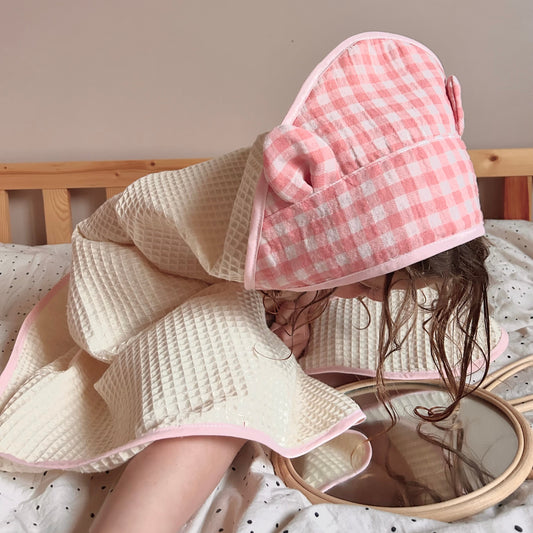 Cape de bain bébé personnalisable - Vichy rose