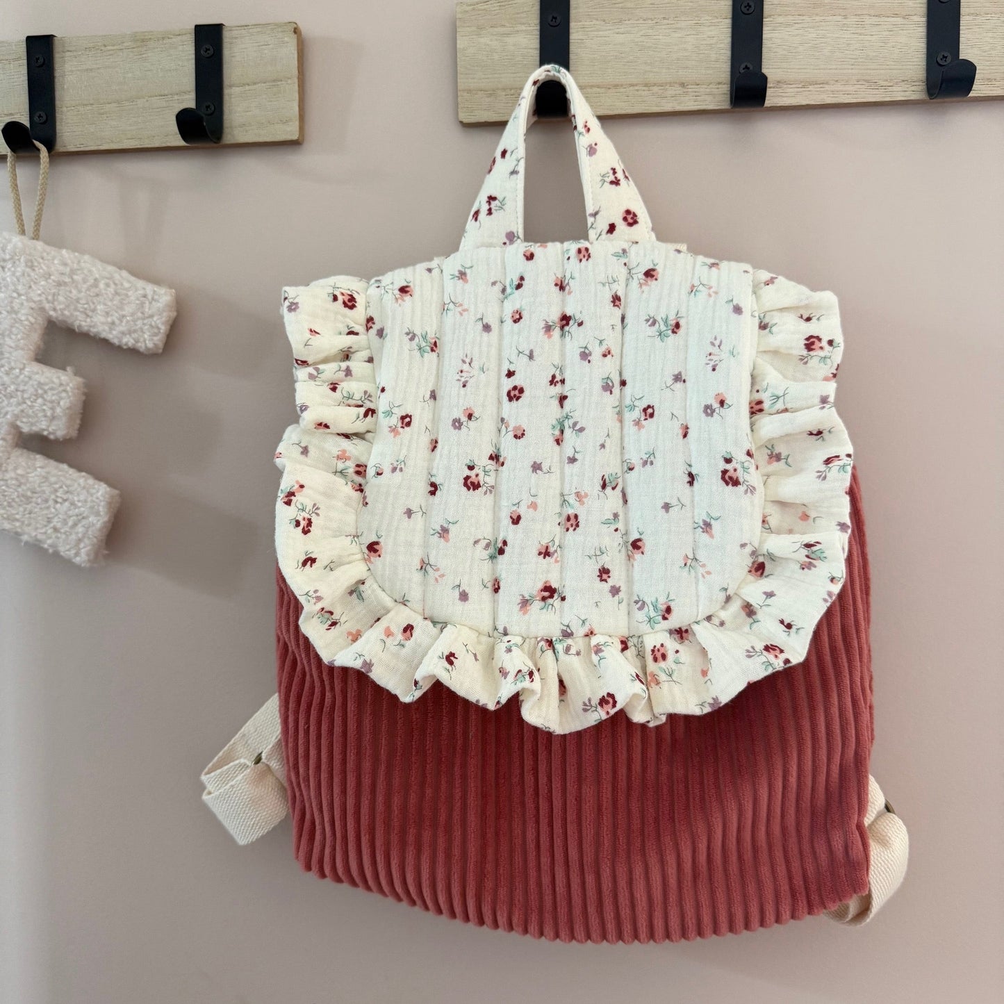 Sac à dos enfant fleurs et terracotta velours - personnalisable
