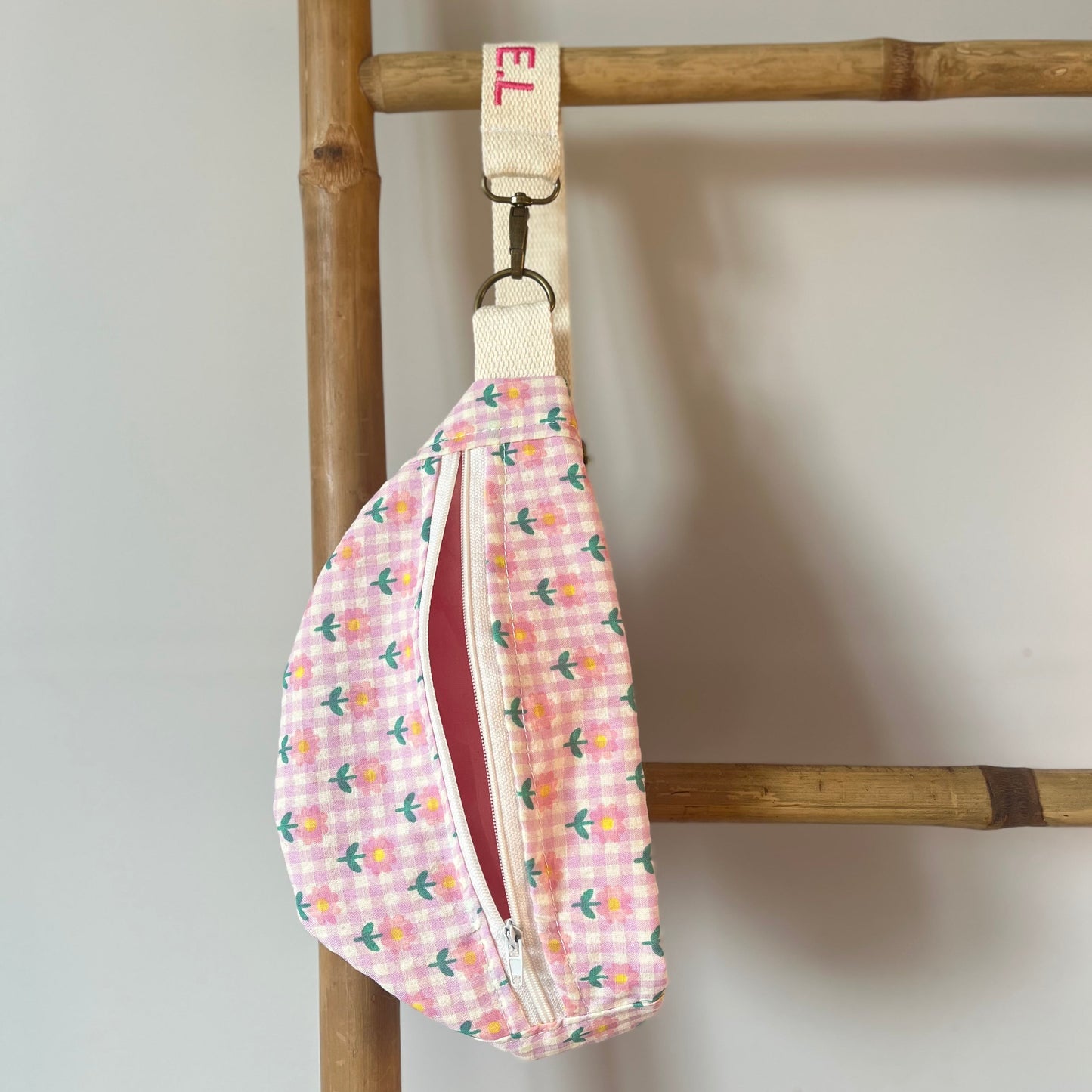 Banane fleuri rose - Taille enfant - personnalisable