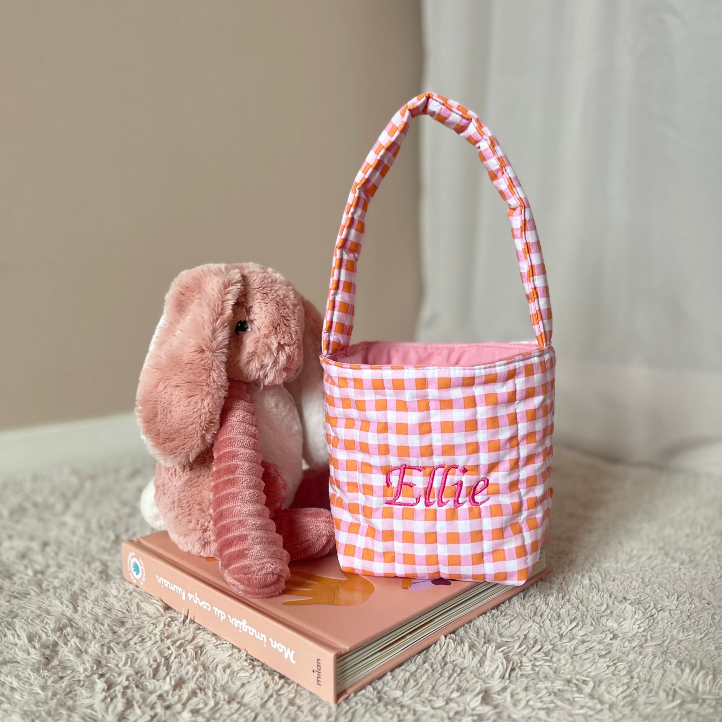 Panier de décoration pâques rose personnalisable