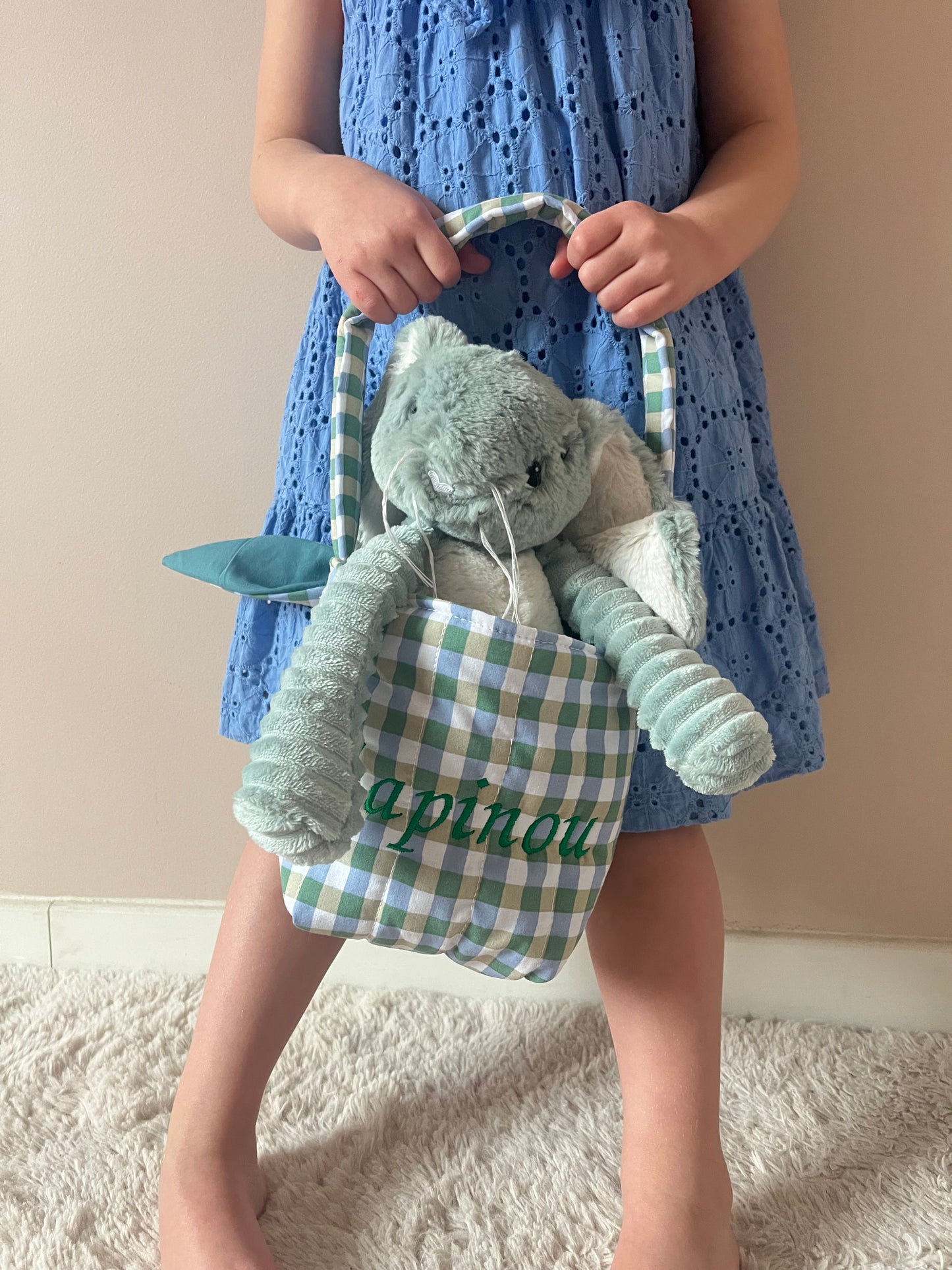 Panier de décoration pâques vert et bleu personnalisable