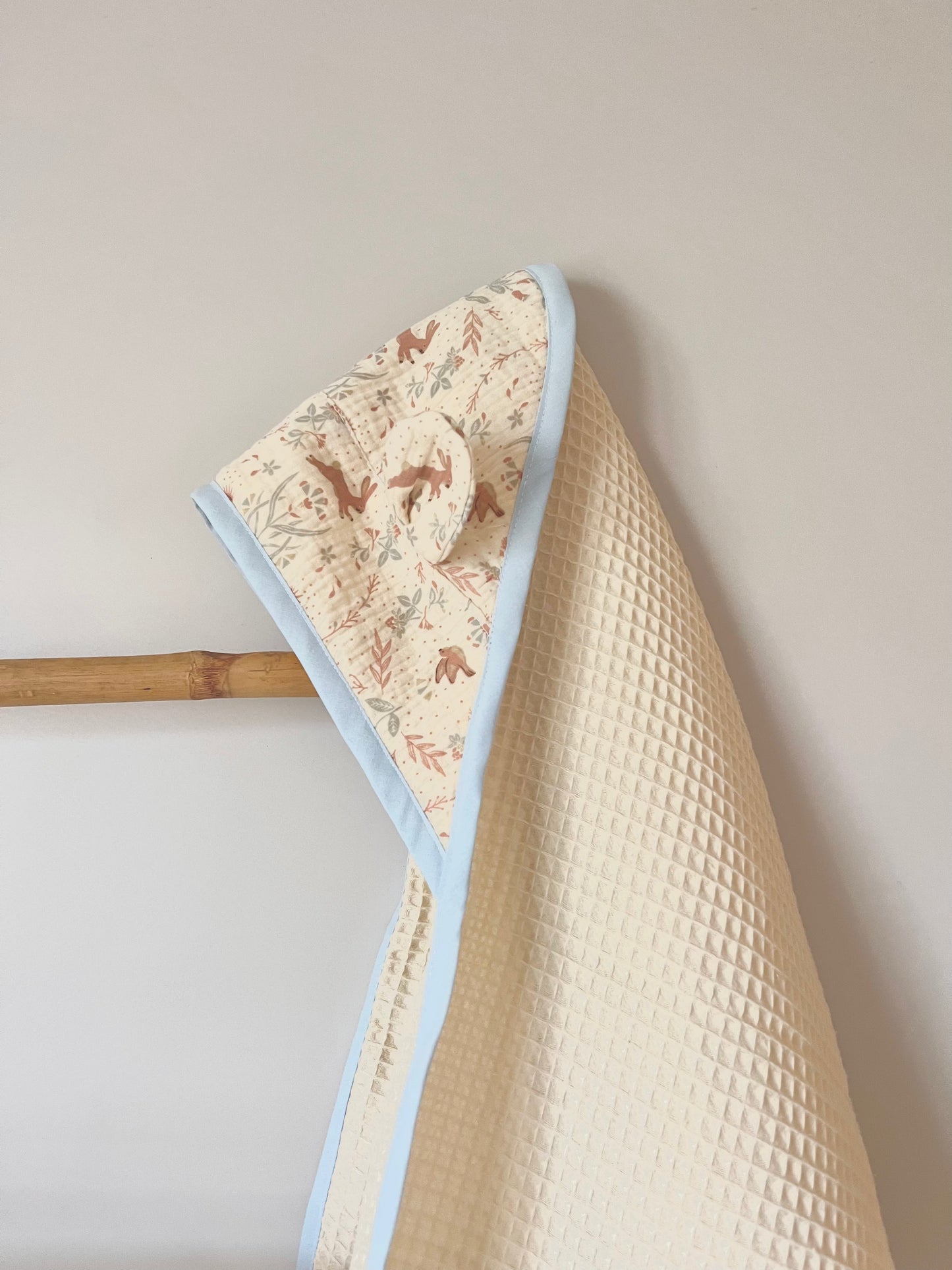 Cape de bain bébé personnalisable - Lapin