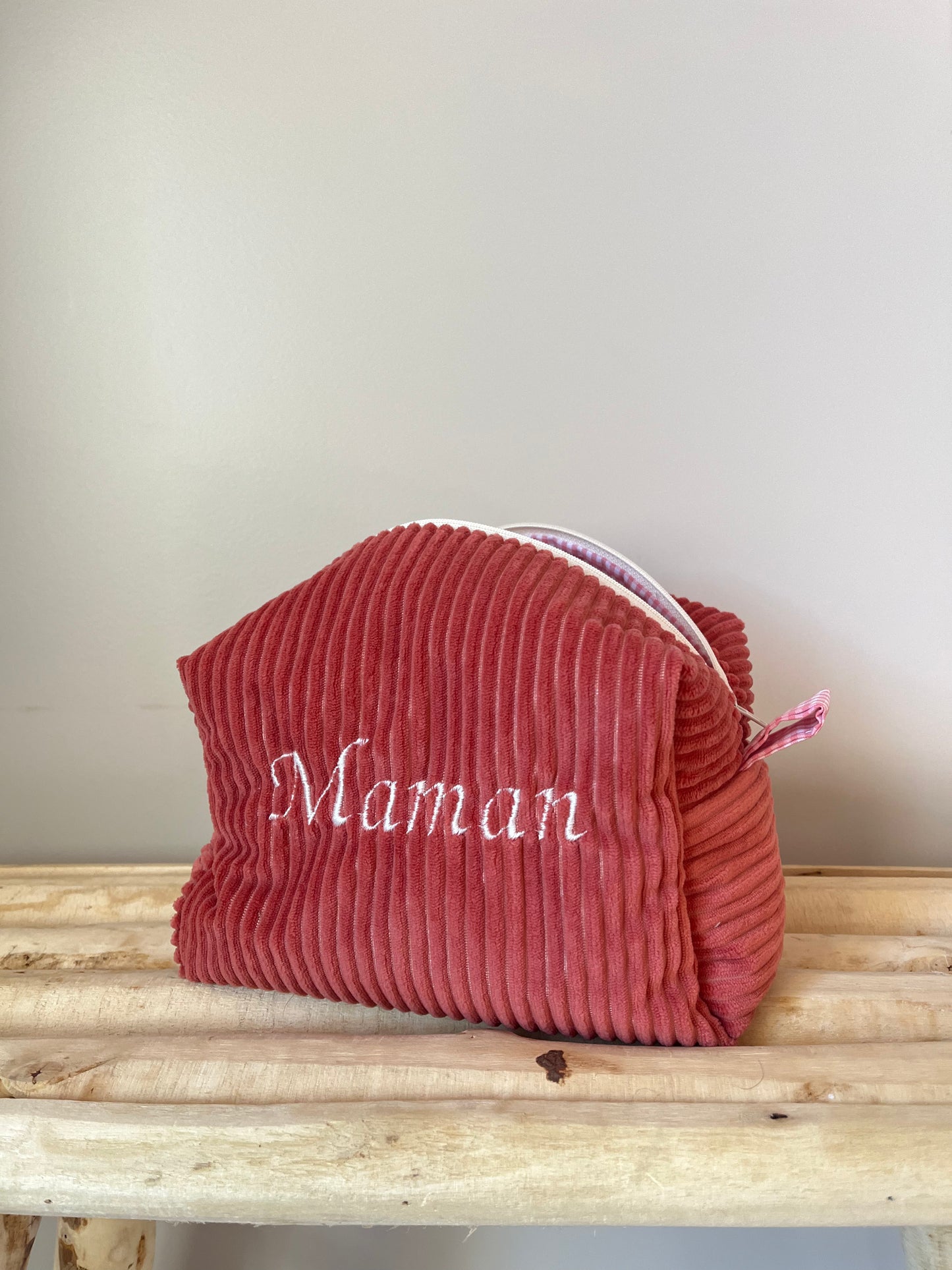 Trousse de toilette en velour terracotta - intérieur vichy rose - personnalisable