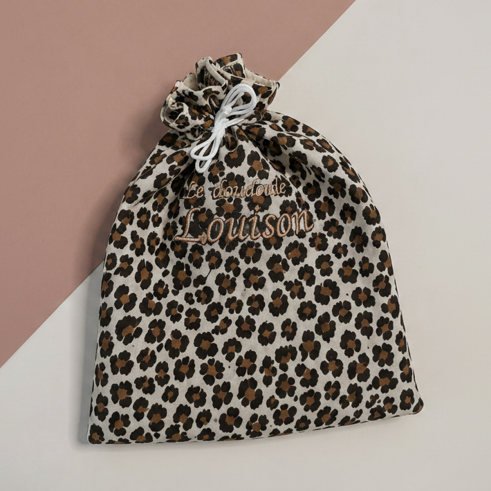 Pochon vêtements bébé léopard - personnalisable